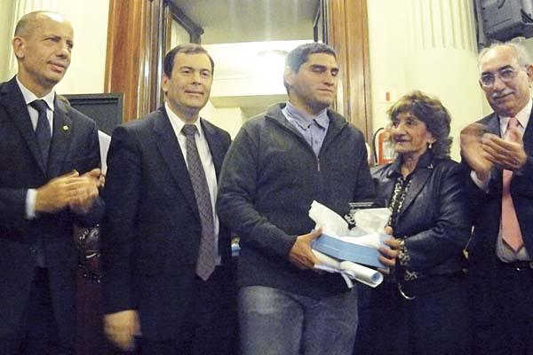 PRESENCIA La ceremonia fue presidida por el presidente de la Cmara Julin Dominguez y Zamora