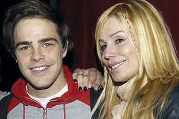 Laura Franco Panam- Chiara no me quiere ver llorando desconsolada