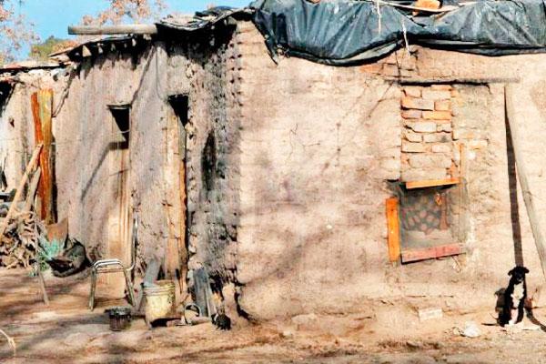 En esta casa vivió la Virreina de la Vendimia de 1952 y allí la encontraron muerta