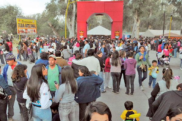 PREDIO Este año sern ms de 200 los artesanos que expondrn sus trabajos en la muestra