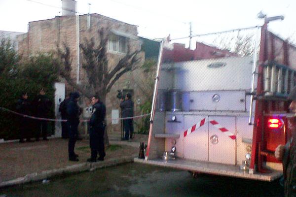 Incendio devoroacute una casa y dejoacute siete muertos en Santa Fe