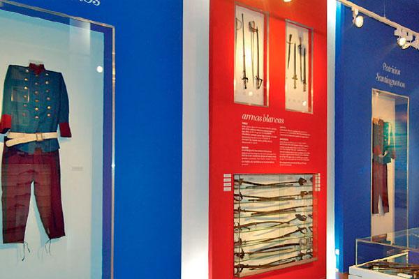 HISTÓRICO Trajes de estilo utilizados por los soldados santiagueños