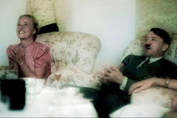 Difunden fotos ineacuteditas de la vida privada de Hitler en color