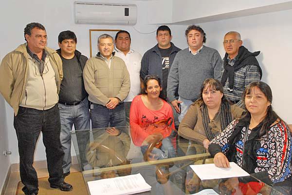 POSTULANTES La Lista Celeste encabezada por Carlos Uslenghi es la oficial