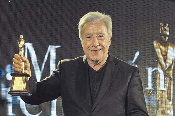 Un hombre de radio y de la TV se bantildeoacute de Oro en Las Termas