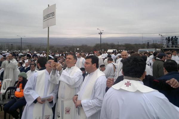 El cura Brochero fue proclamado Beato y ya tiene su diacutea