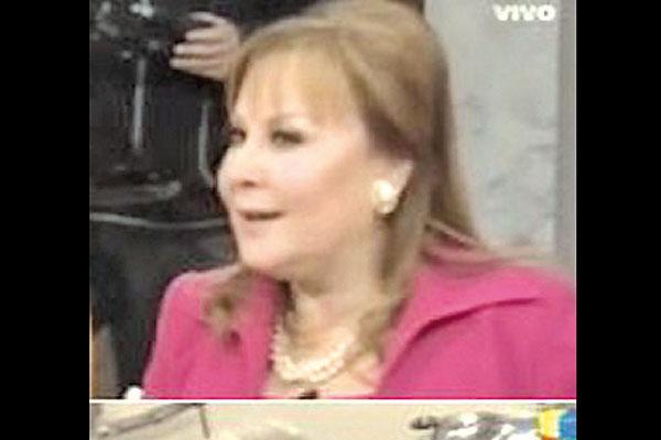 El costoso regalo de Iuacutedica a una vidente