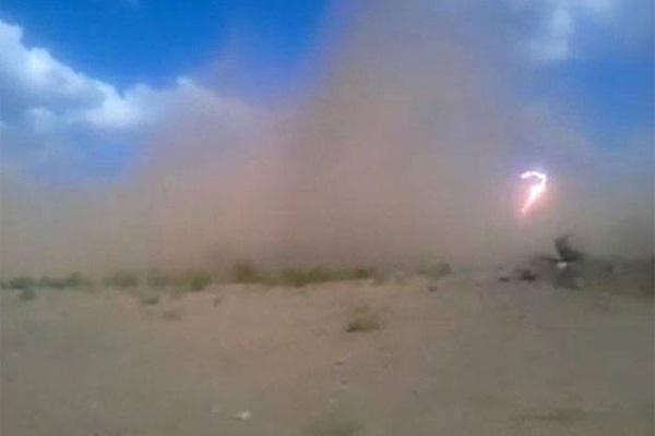 El momento de la caiacuteda del helicoacuteptero de Joseacute Luis Gioja