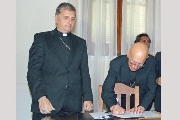 Piden que se investigue a jefes narcos y sus viacutenculos en Santiago