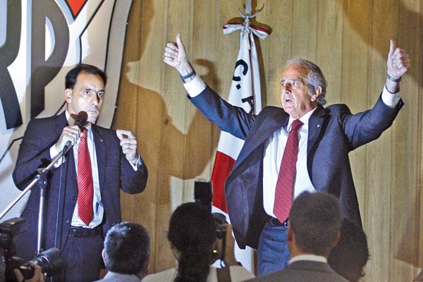 POSESIÓN Rodolfo DOnofrio desde ayer que ya maneja los destinos de River Plate luego de imponerse en las eleciones del domingo