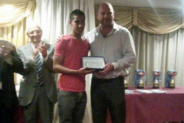 PREMIACIÓN El santiagueño fue el mejor juvenil de Racing