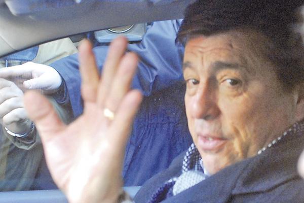 River Plate- Daniel Passarella acorralado tras una investigacioacuten