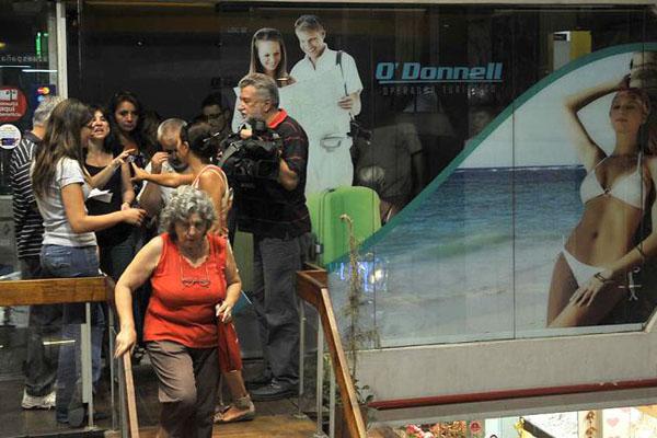 Escaacutendalo en Coacuterdoba por un grupo de egresados que se encuentra varado en Brasil