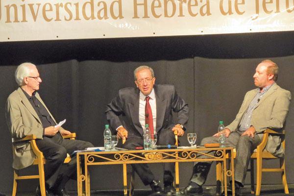 DISERTACIÓN José Levy (centro) disertó en el XXVI Simposio Medio Oriente- estrategias amenazas y oportunidades de Punta del Este