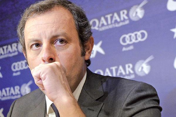 Sandro Rosell presentoacute su renuncia como presidente del Barcelona y podriacutea ir preso