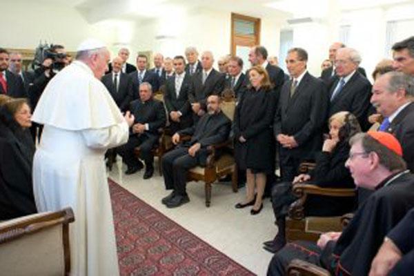 El papa Francisco recibioacute al grupo interreligioso de argentinos que visitoacute Tierra Santa