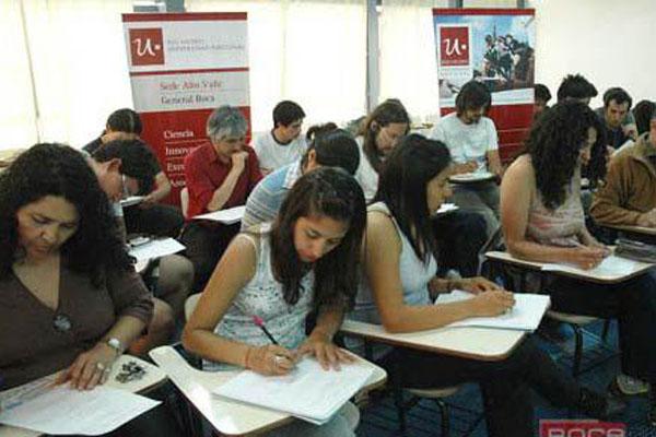 Los estudiantes de Ameacuterica Latina no resuelven problemas de la vida real