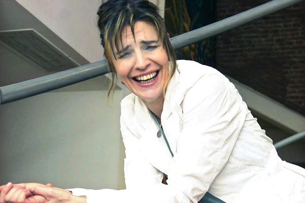 Fabiana Cantilo desde que dejoacute las drogas se anima a mostrar otros talentos