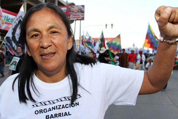 La organizacioacuten Tupac Amaru de Milagro Sala marcha hacia la embajada de EEUU