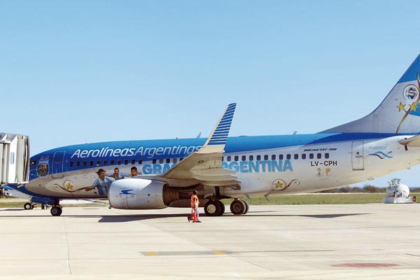 El avioacuten de la Seleccioacuten Argentina volvioacute a Las Termas