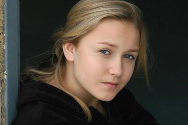 Murioacute Skye McCole Bartusiak la nintildea de El Patriota