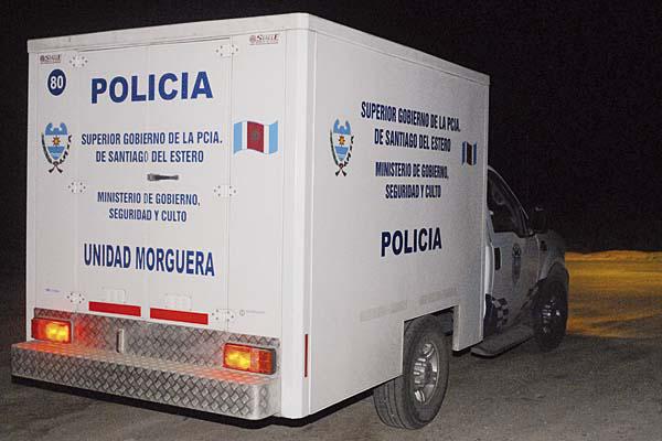 Motociclista perdioacute la vida al chocar contra la parte trasera de un camioacuten