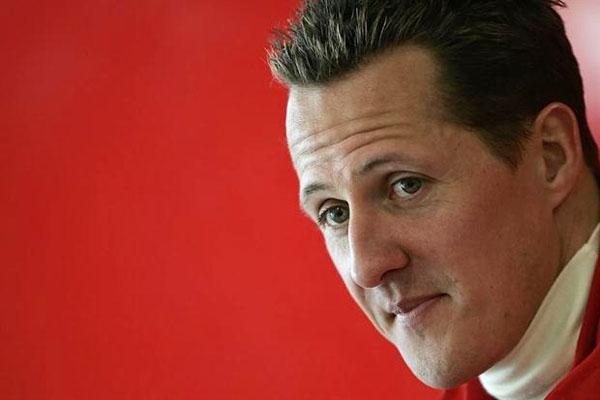 Michael Schumacher fue trasladado del hospital a su casa