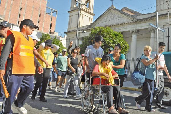 DEVOTOS Esta es la 4 peregrinación hacia el Santuario de Mailín que realiza la Coordinadora de Peregrinaciones Marianas