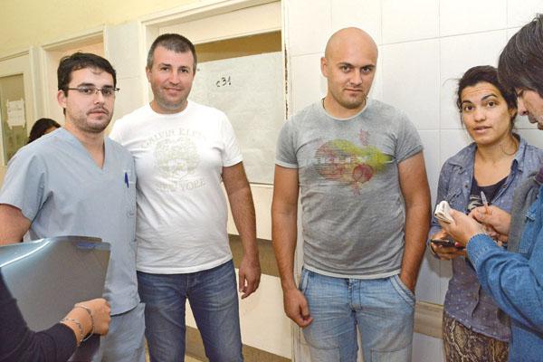 ESTADO El Dr Targa Legostaev Kostgykov y Hern�ndez (de izq a der) felices por la recuperación de Natalia  