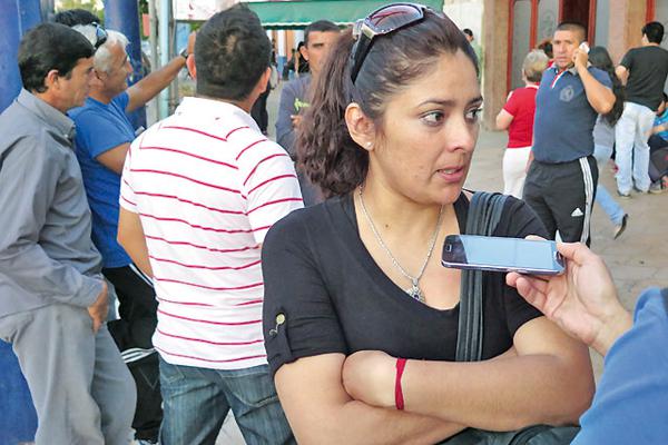SIN CONSUELO Durante la entrevista la voz de Andrea Loto se entrecortaba por el llanto y las lgrimas de dolor
