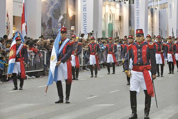 LABOR Los patricios custodian el Centro Cultural del Bicentenario desde que fue creado años atrs