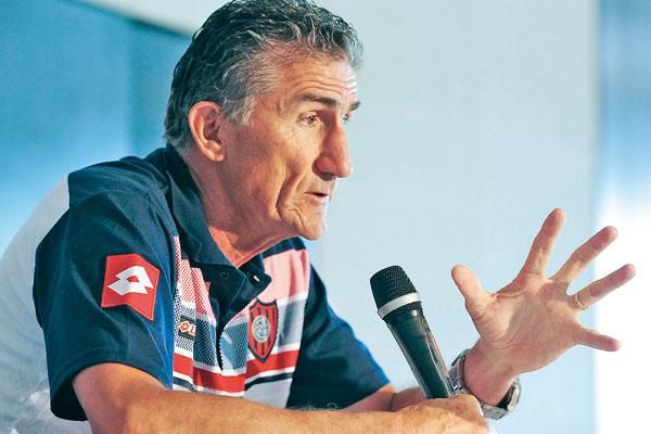 El Patoacuten Bauza salioacute al frente por las lesiones