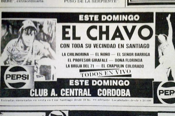 El diacutea que El Chavo y su vecindad actuaron en el club Central Coacuterdoba de Santiago