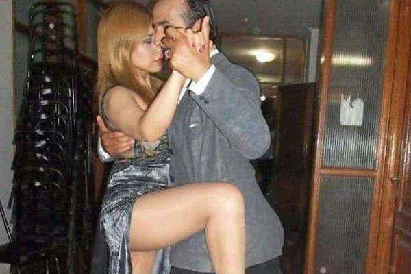 Brindaraacuten clases de tango gratis en la Biblioteca Maacutermol