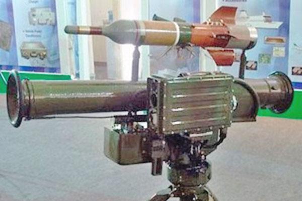 Misil TOW 2 diseñado principalmente para destruir tanques blindados