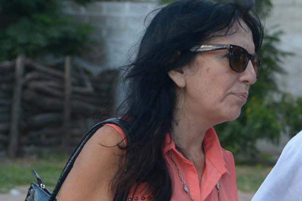 Dibujos del neumaacutetico de Salto coinciden con las huellas en la travesti