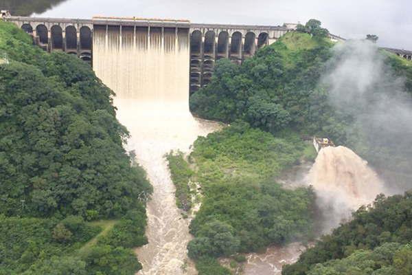 Maacutexima alerta en Santiago por posibles desbordes del Riacuteo Dulce