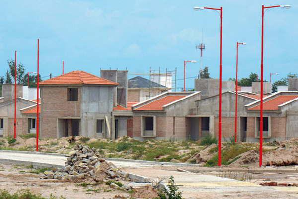 Casas de Lomas del Golf- Detalles de los requisitos y de las adjudicaciones