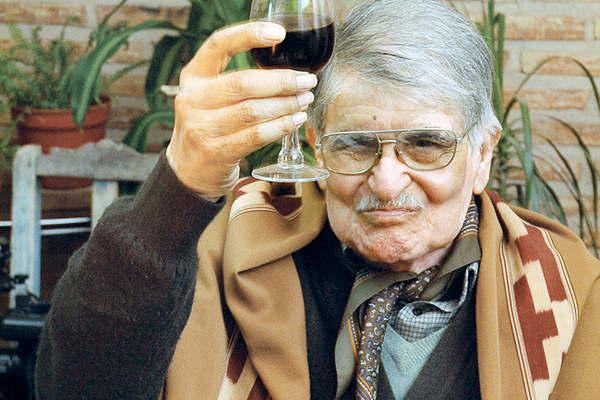 Tributo a don Sixto Palavecino