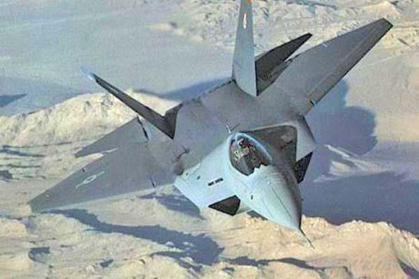 Asiacute es el F-22 el avioacuten invisible maacutes raacutepido y caro que lucha contra el Estado Islaacutemico
