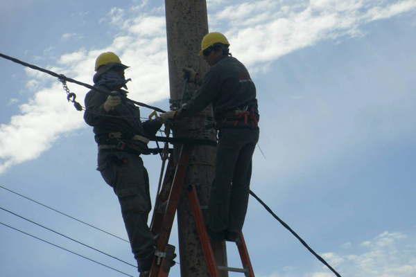 Edese anuncia cortes programados para hoy y mantildeana por mejoras