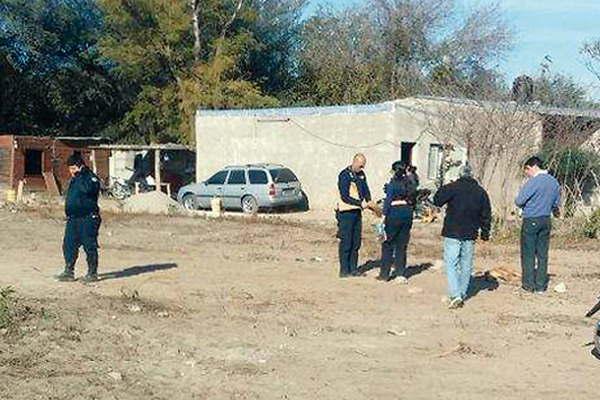 Un Pitbull matoacute a un nintildeo de ocho antildeos que hondeaba cerca de su casa