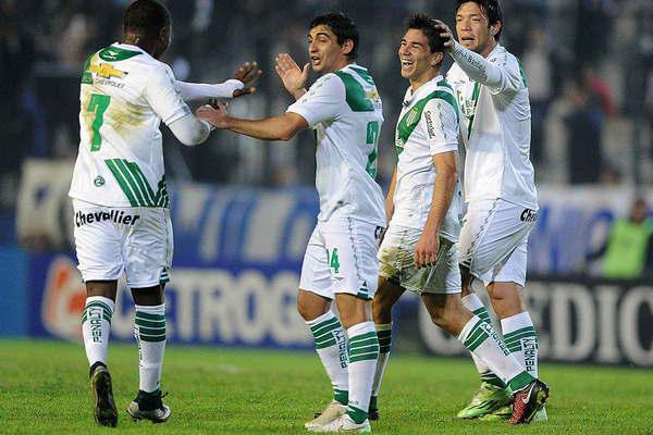 Con un grito de Gio Simeone Banfield amargoacute a Quilmes