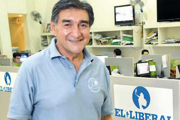 Quiso ser futbolista pero  se convirtioacute en humorista