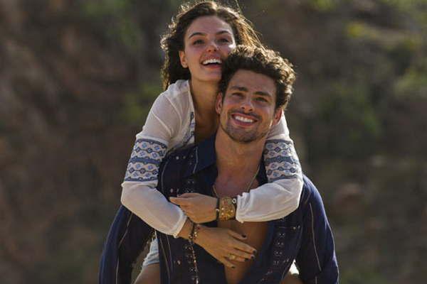 Cauaacute Reymond Jorgito de Avenida Brasil vuelve a Telefeacute con una miniserie de accioacuten misterio romance y sensualidad