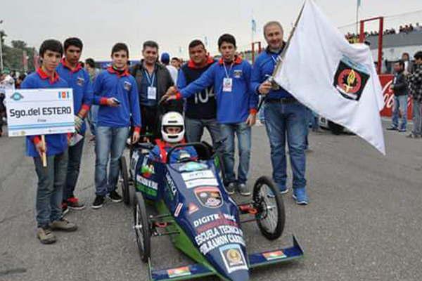 La Escuela Teacutecnica  de Friacuteas figura ya  en el libro Guinness