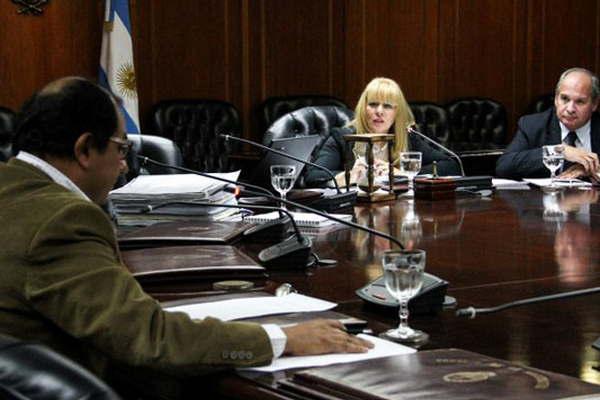 Cuatro candidatos aspiran a ocupar vacantes en el Tribunal Oral Federal