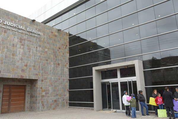 La ex esposa de Ricardo Trejo declaroacute ante el fiscal  y aportoacute datos importantes