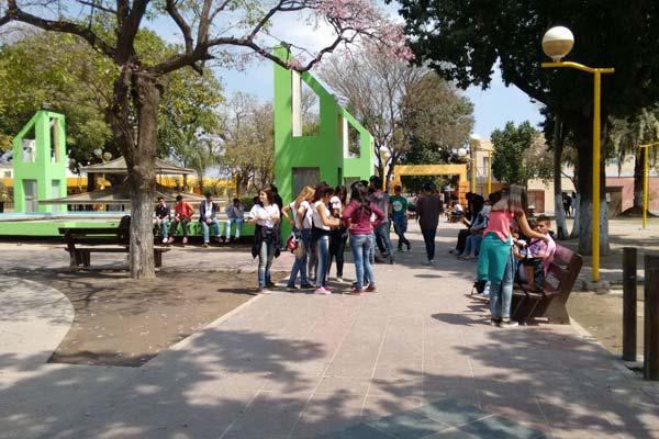 Solo hay un boliche de la autopista autorizado para las estudiantinas