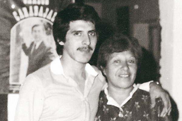 Una madre que amasoacute la vida con sacrificio amor y esperanza